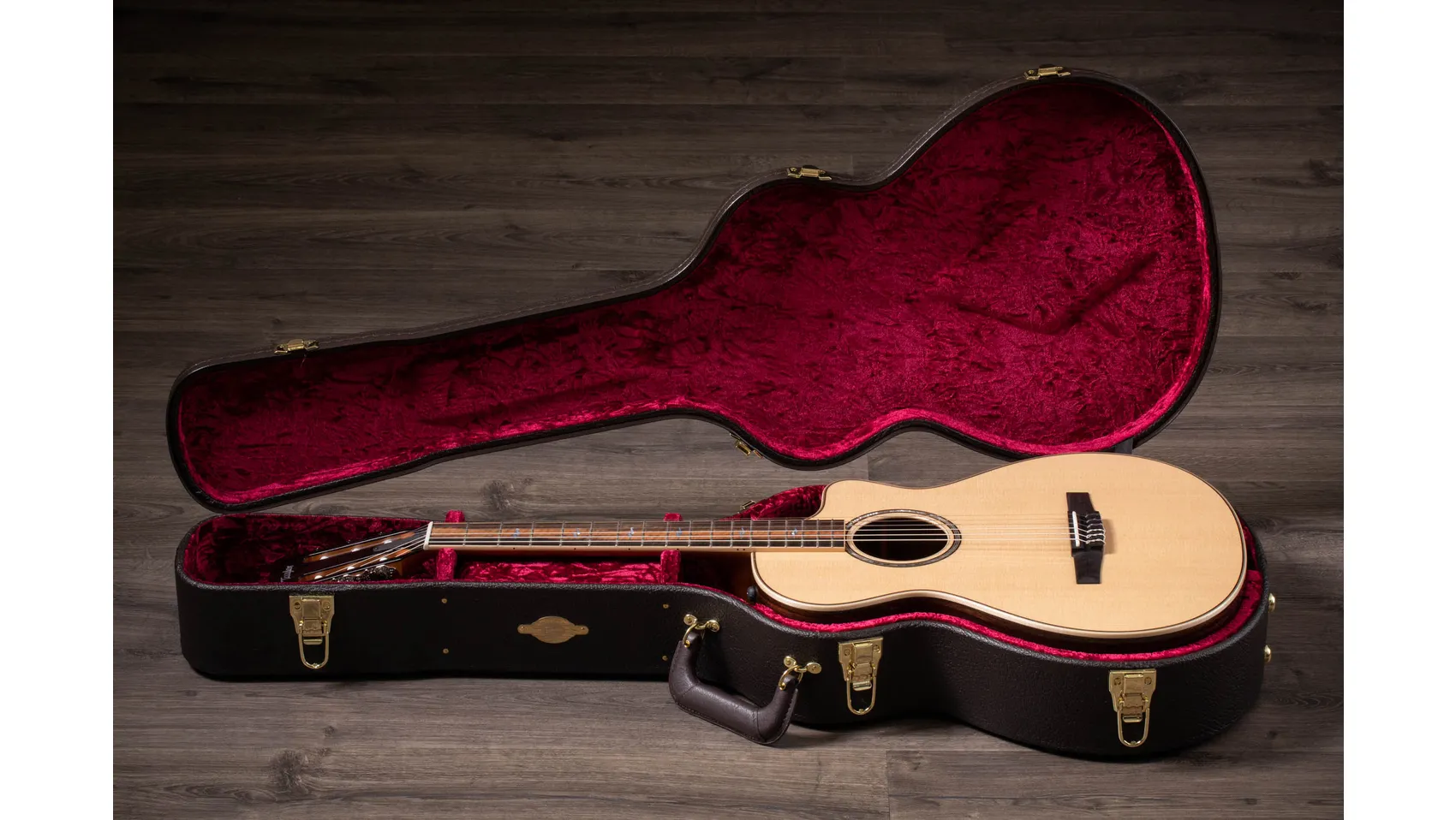 812ce-N Indian Rosewood Acoustic-Electric Guitar | Taylor Guitars